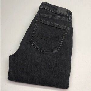 AMERICAN EAGLE BLACK MOM STYLE JEANS 0/25x28 LIKE NEW ⭐️